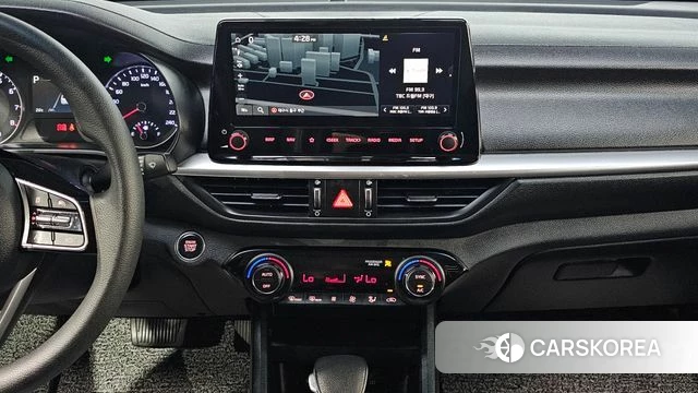Kia The New K3 2nd generation 2021 Белый из Кореи, фото 5