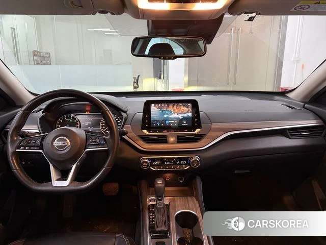 Nissan Altima 2021 Черный из Китая, фото 5