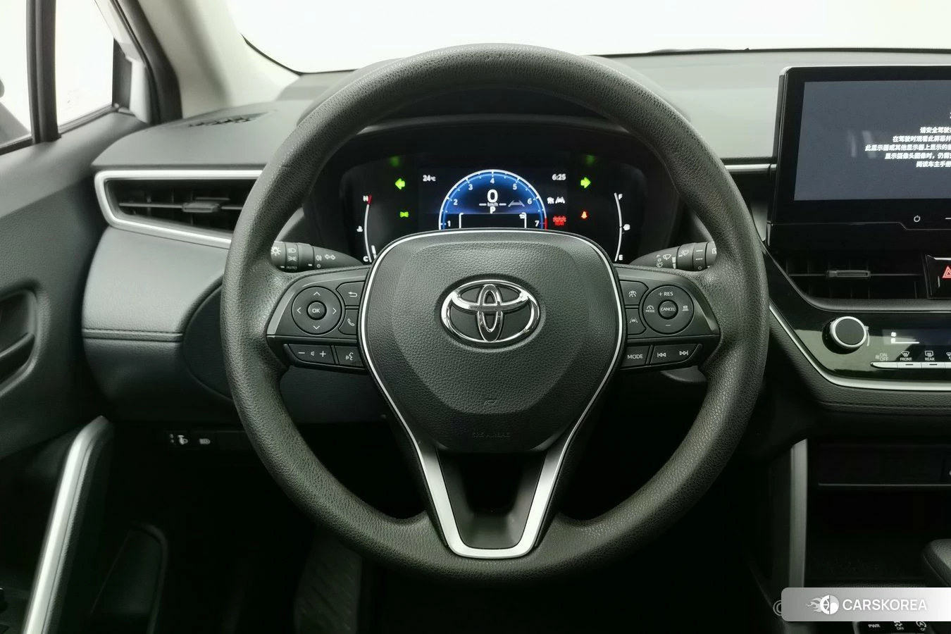 Toyota Frontlander 2023 Белый из Китая, фото 5