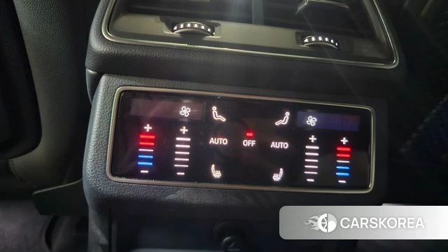 Audi A6 (C8) 2021 Черный из Кореи, фото 5