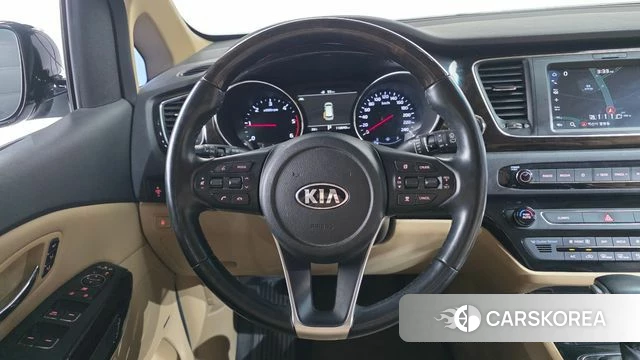 Kia The New Carnival 2018 Черный из Кореи, фото 5