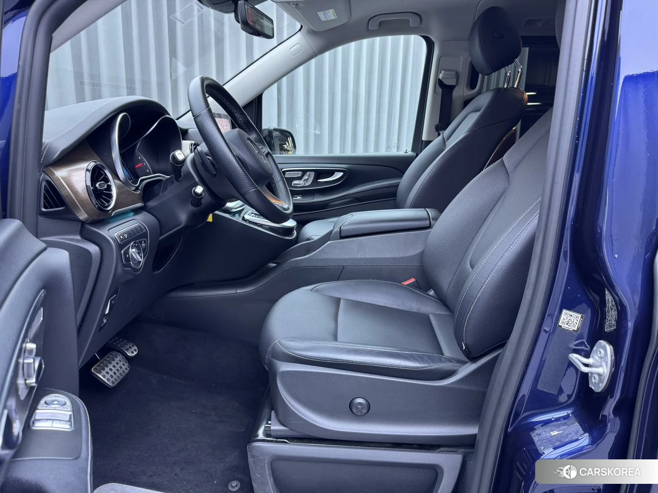 Mercedes-Benz V-Class 2021 Синий из Китая, фото 5