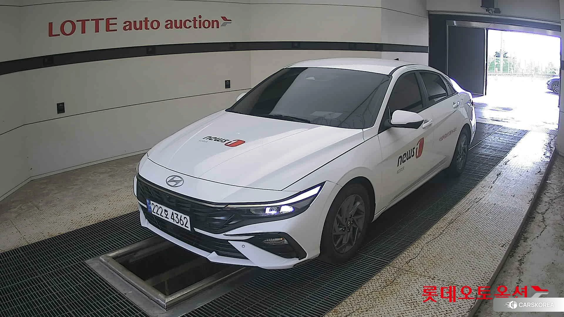 Hyundai Avante 2024 Atlas White из Кореи, фото 5
