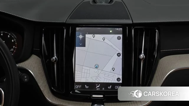 Volvo XC60 second Generation 2018 Белый из Кореи, фото 5