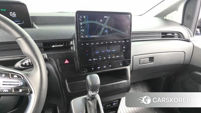 Hyundai Staria 2022 Черный из Кореи, фото 5