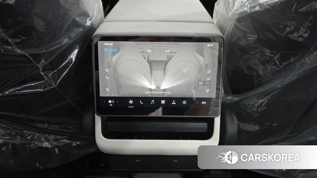 Tesla Model Y 2026 Серый из Кореи, фото 5