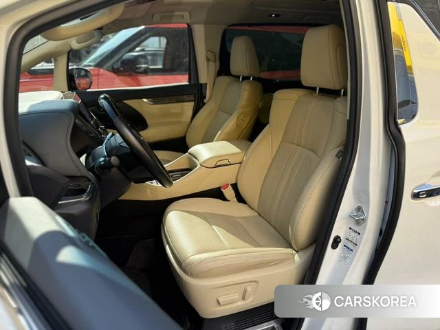 Toyota Vellfire 2021 Белый из Китая, фото 5