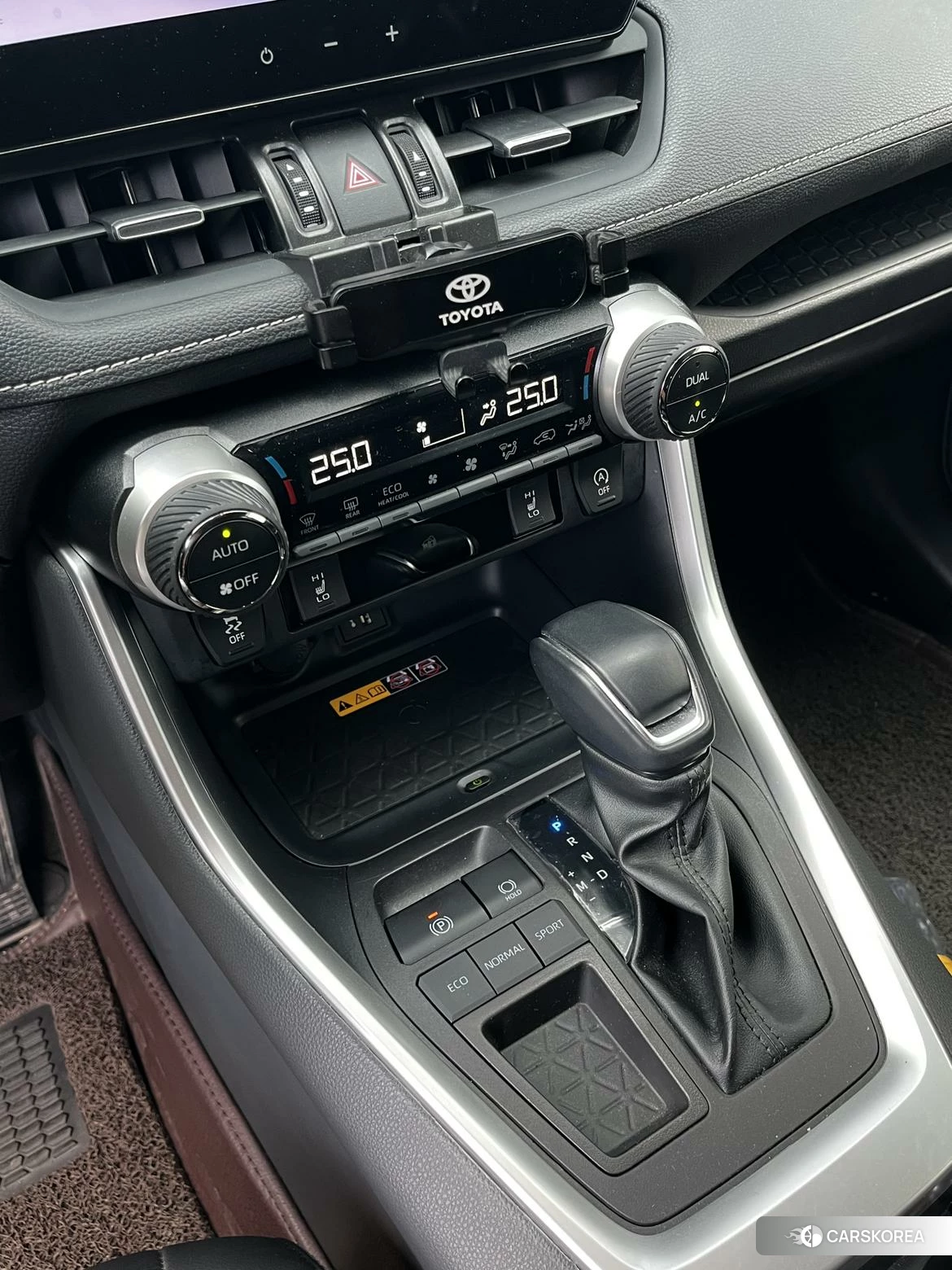 Toyota RAV4 2023 Белый из Китая, фото 5