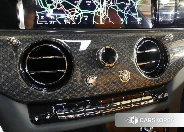Rolls-Royce Ghost 2nd Generation 2025 Белый из Кореи, фото 5