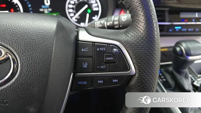 Toyota Sienna 4th Generation 2021 Белый из Кореи, фото 5