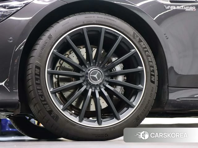 Mercedes-Benz AMG GT 2024 Темно-серый из Китая, фото 5
