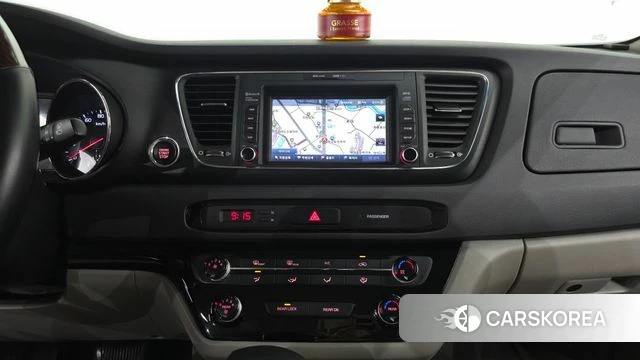 Kia The New Carnival 2019 Черный из Кореи, фото 5