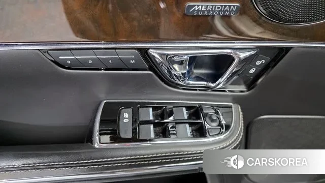 Jaguar All New XJ 2019 Черный из Кореи, фото 5
