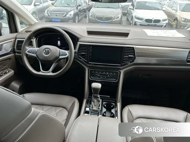 Volkswagen Viloran 2021 Шампань из Китая, фото 5