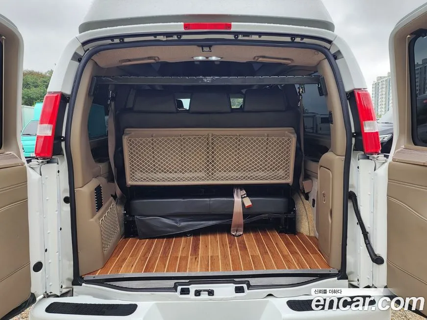 GMC Savana 2020 Белый из Кореи, фото 5