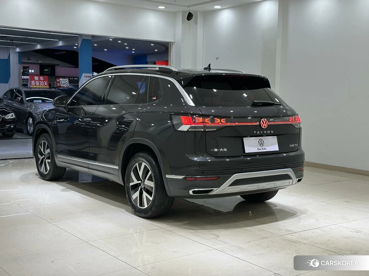 Volkswagen Tayron 2023 Темно-серый из Китая, фото 5