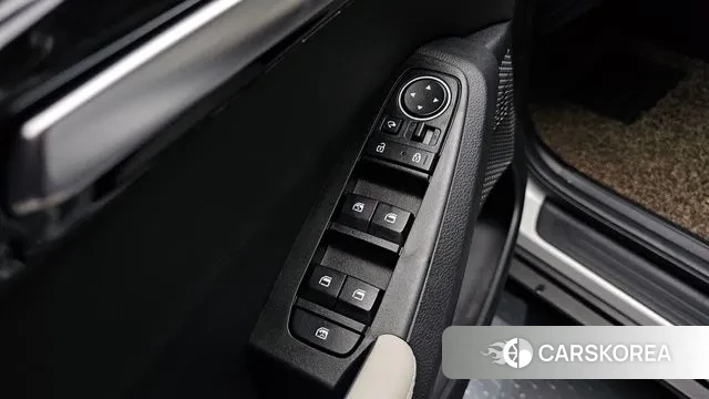 Kia Seltos 2022 Белый из Кореи, фото 5