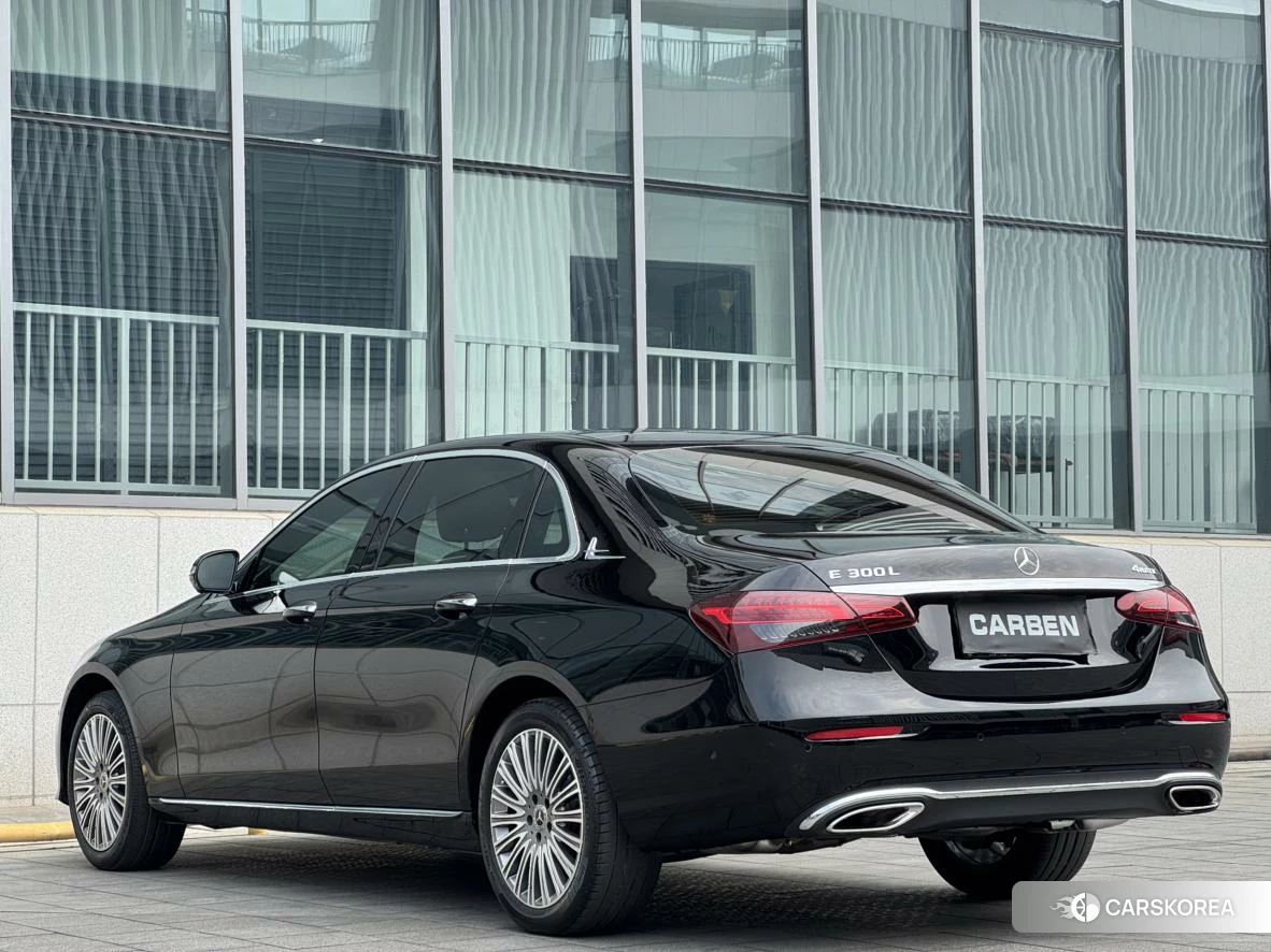 Mercedes-Benz E-Class 2021 Черный из Китая, фото 5