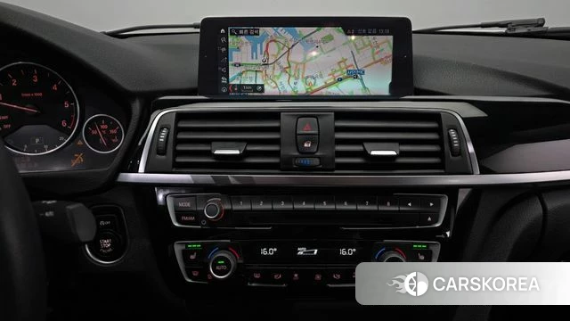 BMW 3 Series (F30) 2018 Белый из Кореи, фото 5
