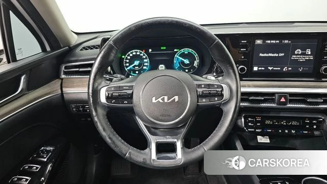 Kia K5 Hybrid 3rd Generation 2023 Белый из Кореи, фото 5
