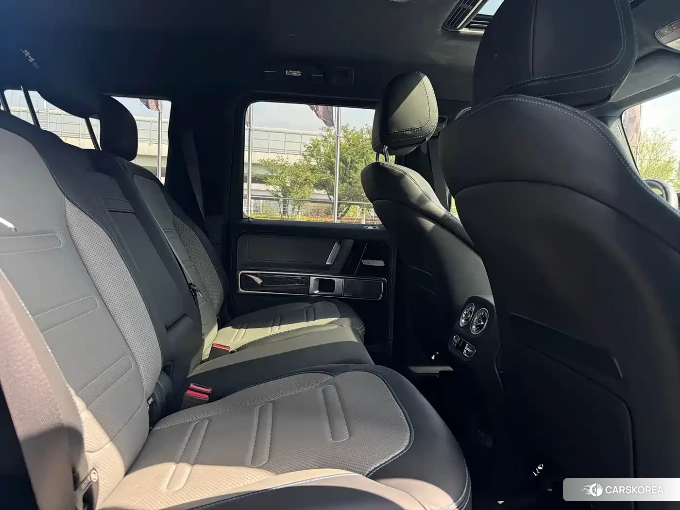 Mercedes-Benz G-Class 2024 Синий из Китая, фото 5