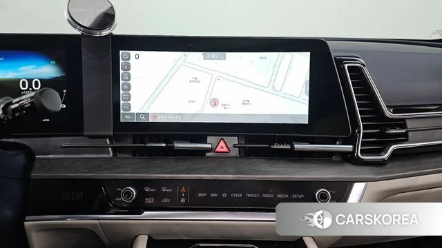 Kia Sportage 5th Generation Hybrid 2023 Белый из Кореи, фото 5