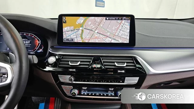 BMW 6 Series GT (G32) 2024 Белый из Кореи, фото 5