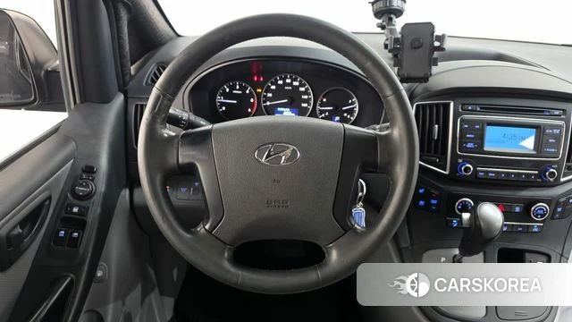 Hyundai The New Grand Starex 2018 Черный из Кореи, фото 5