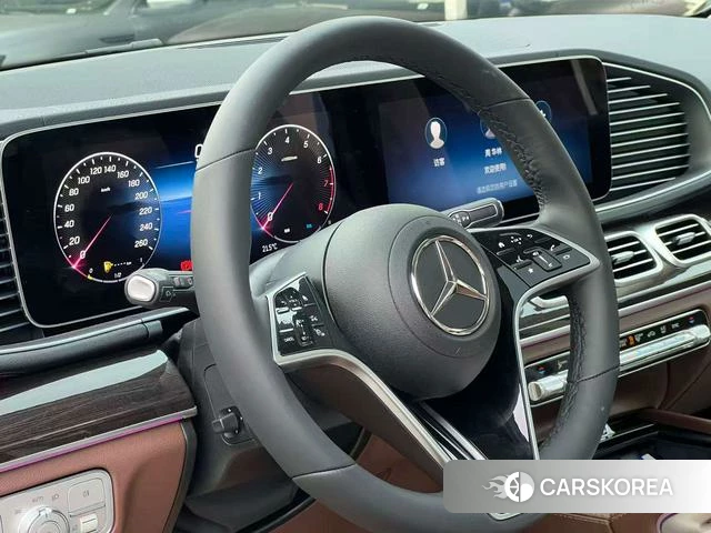 Mercedes-Benz GLE 2026 Черный из Китая, фото 5