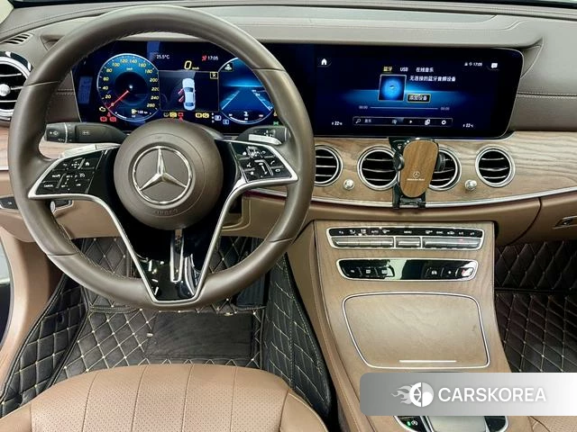 Mercedes-Benz E-Class 2021 Черный из Китая, фото 5