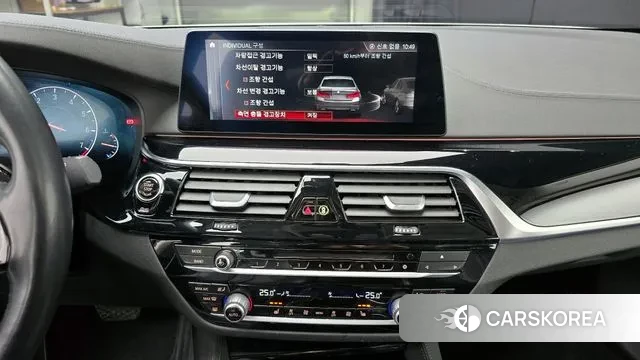 BMW 5 Series (G30) 2019 Белый из Кореи, фото 5