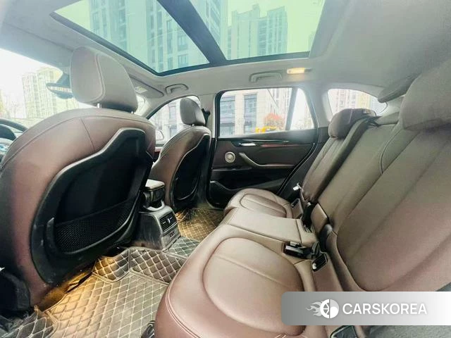 BMW X1 2023 Белый из Китая, фото 5