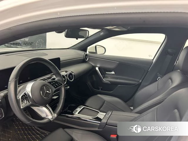 Mercedes-Benz A-Class 2023 Белый из Китая, фото 5