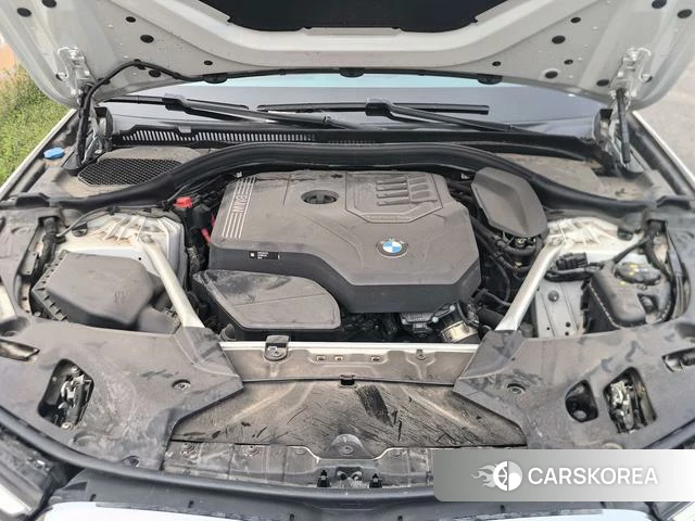 BMW 5 series 2023 Белый из Китая, фото 5