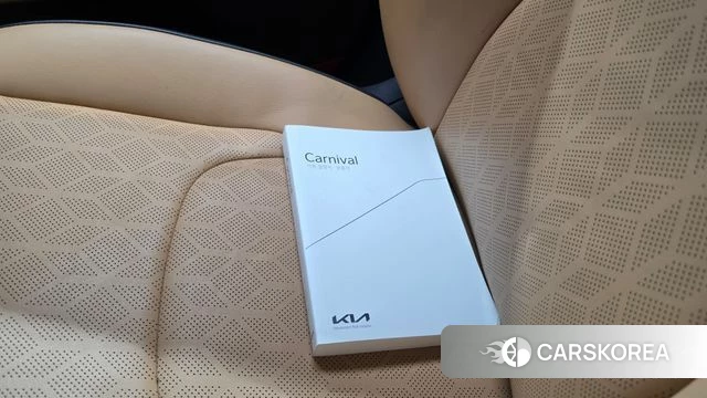 Kia Carnival 4th generation 2022 Белый из Кореи, фото 5