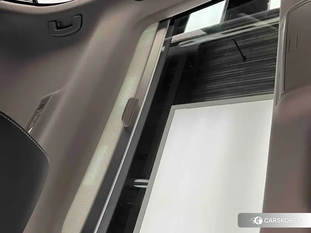 Skoda Superb 2024 Silver/gray из Китая, фото 5