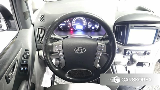 Hyundai The New Grand Starex 2018 Белый из Кореи, фото 5