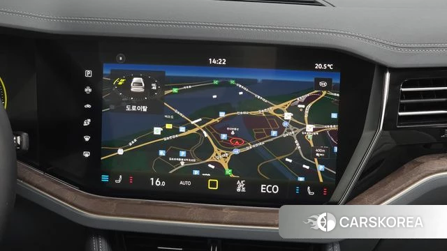 Volkswagen Touareg 3rd generation 2025 Черный из Кореи, фото 5