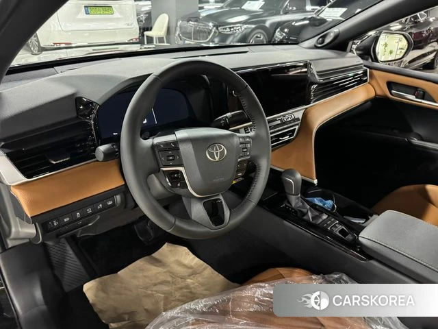 Toyota Camry (XV80) 2026 Черный из Кореи, фото 5