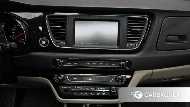 Kia The New Carnival 2019 Серый из Кореи, фото 5