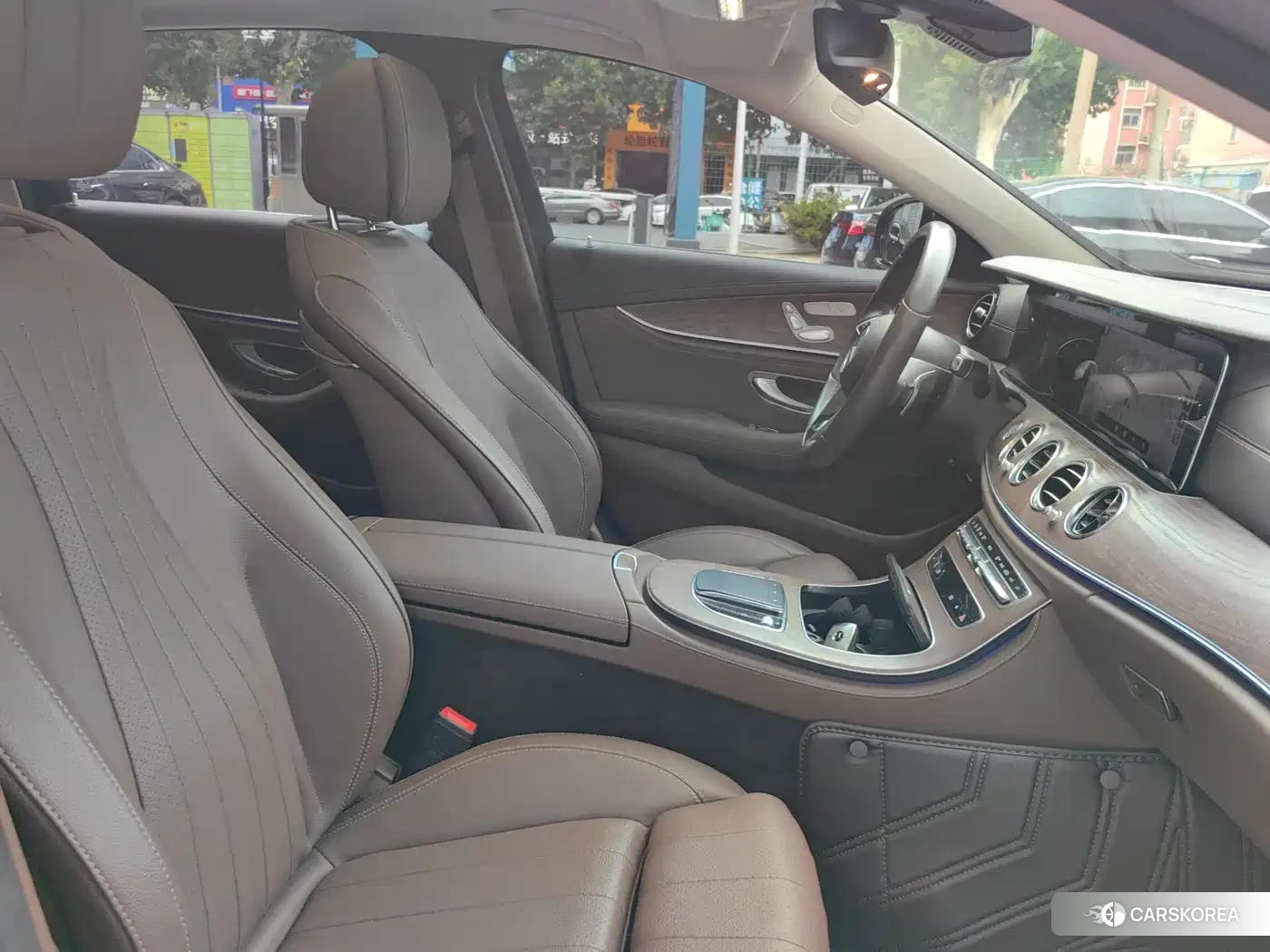 Mercedes-Benz E-Class 2023 Черный из Китая, фото 5