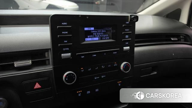 Hyundai Staria 2021 Серебристо-серый из Кореи, фото 5