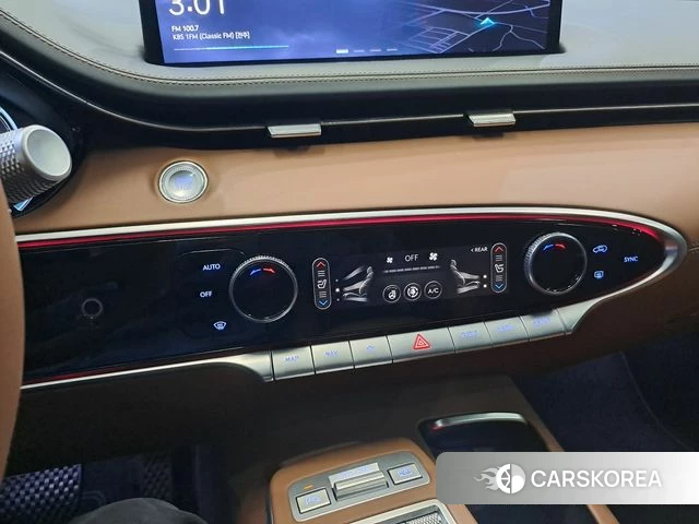 Genesis GV70 2023 Белый из Кореи, фото 5