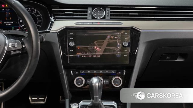 Volkswagen Arteon 2018 Белый из Кореи, фото 5