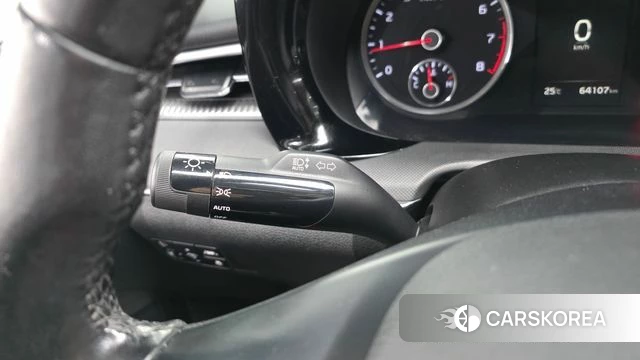 Kia K5 3rd generation 2022 Белый из Кореи, фото 5