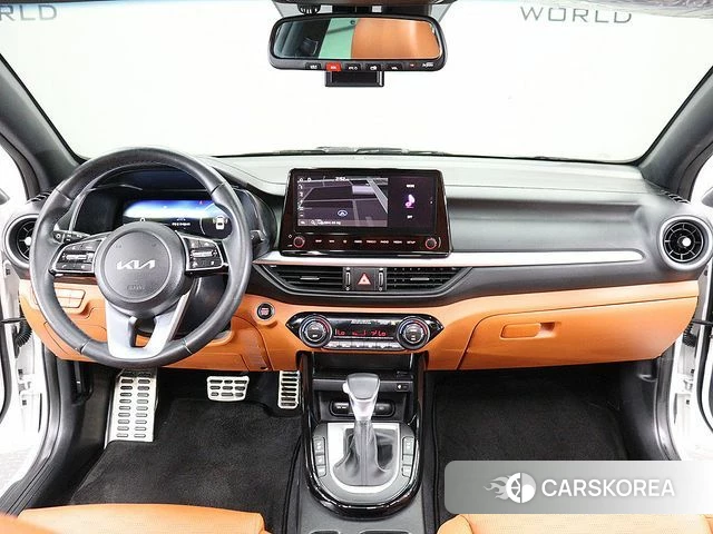 Kia The New K3 2nd generation 2023 Белый из Кореи, фото 5