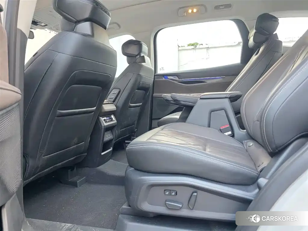 Ford Edge 2025 Белый из Китая, фото 5