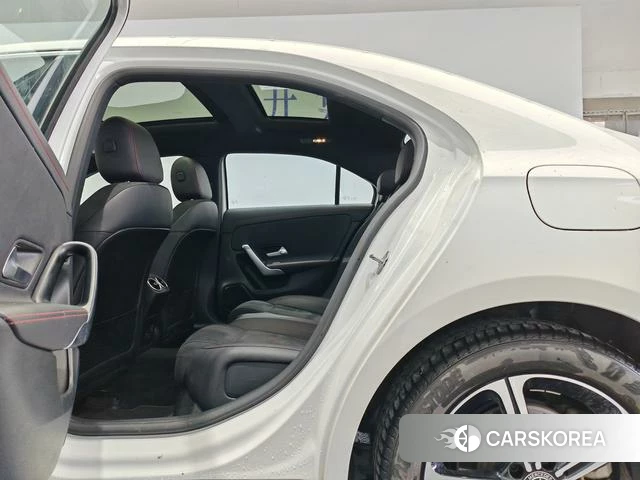 Mercedes-Benz A-Class 2023 Белый из Китая, фото 5