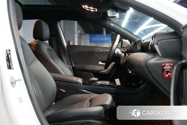 Mercedes-Benz A-Class 2020 Белый из Китая, фото 5