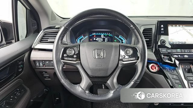 Honda Odyssey 2019 Белый из Кореи, фото 5